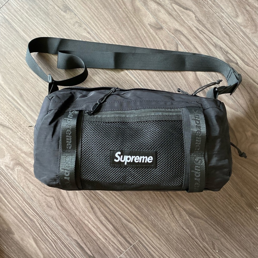supreme mini duffle